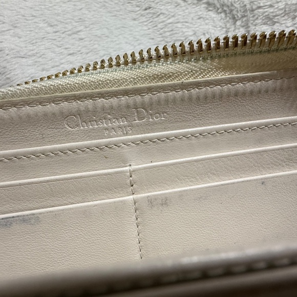 Dior Wallet - Picture 6 of 16